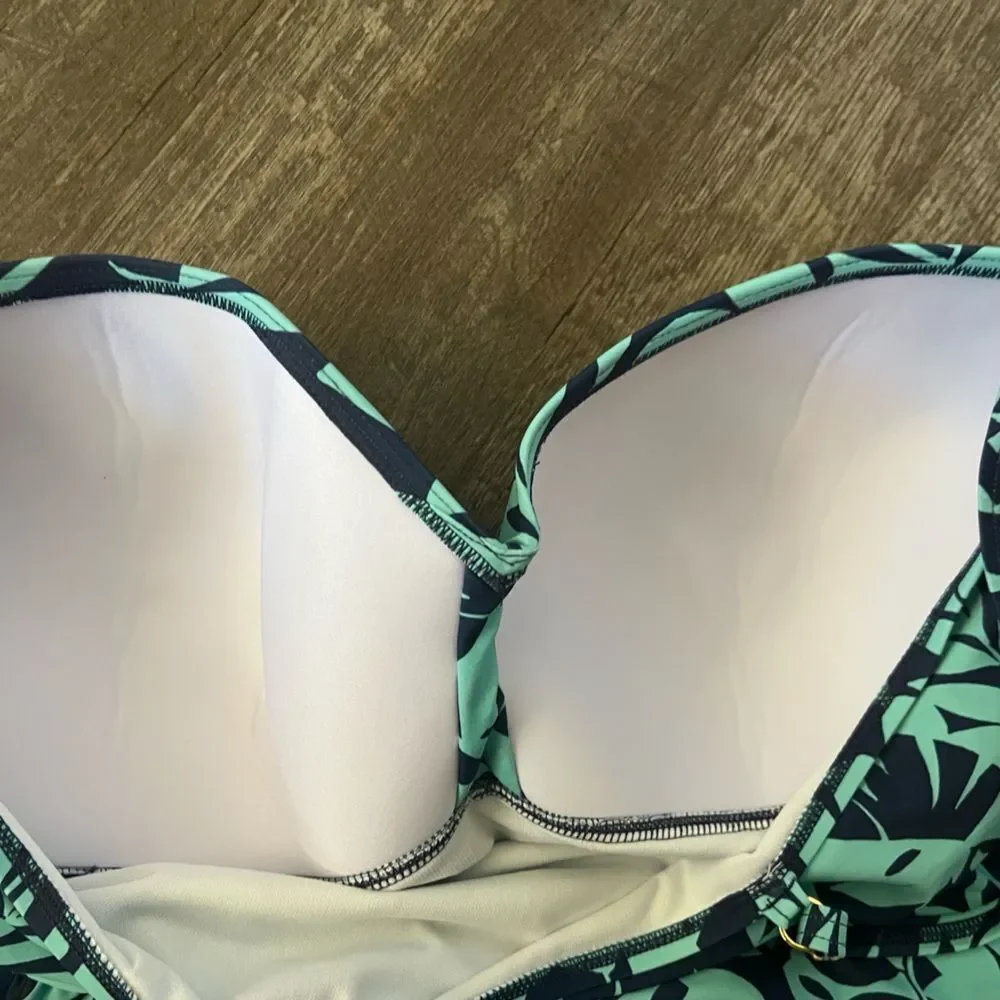 Liz Claiborne Women's Plus Swim‎ Dress-Size 24W